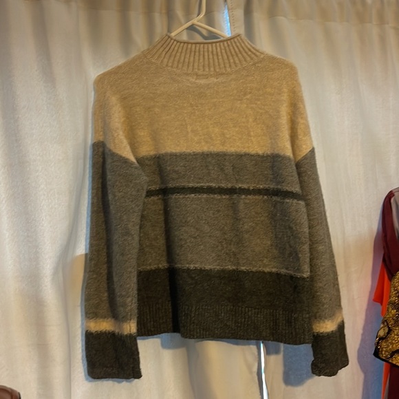 Ladies Soft Universal Thread Sweater - Picture 3 of 3